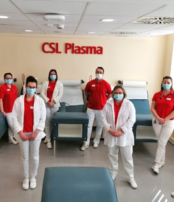 CSL Plasma Debrecen plazmacentrum kollégák